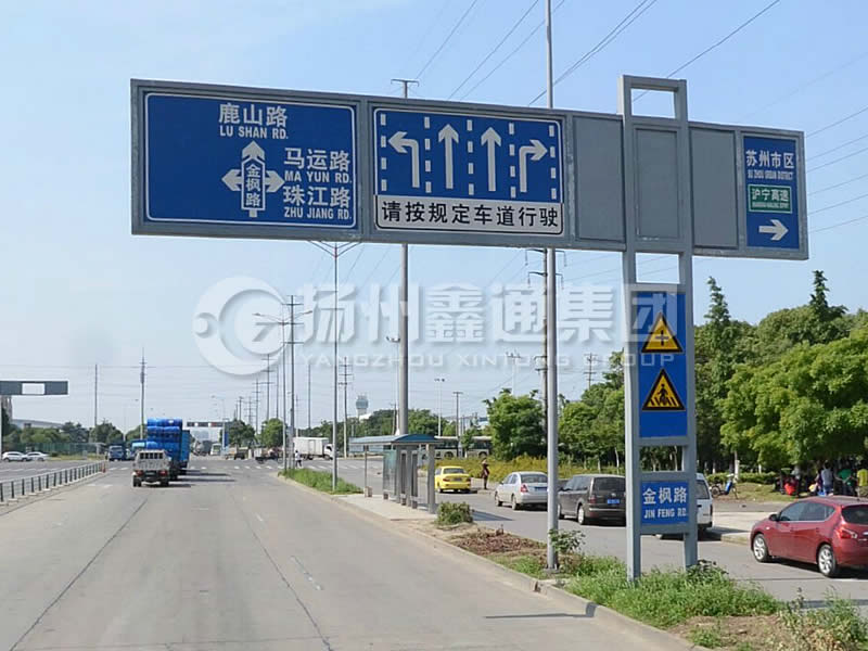 BZG-012，交通標(biāo)志桿，框架交通標(biāo)志桿