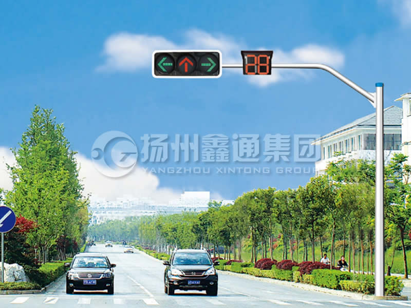 XHDG-008，八棱彎臂信號燈桿